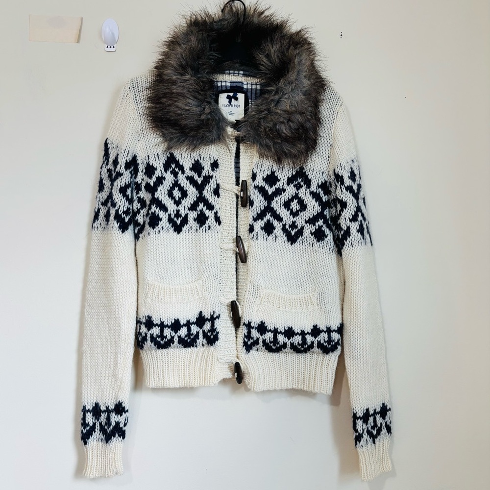 Forever 21 Vintage cottage wool alpaca fair Isle faux fur collar button Cardigan